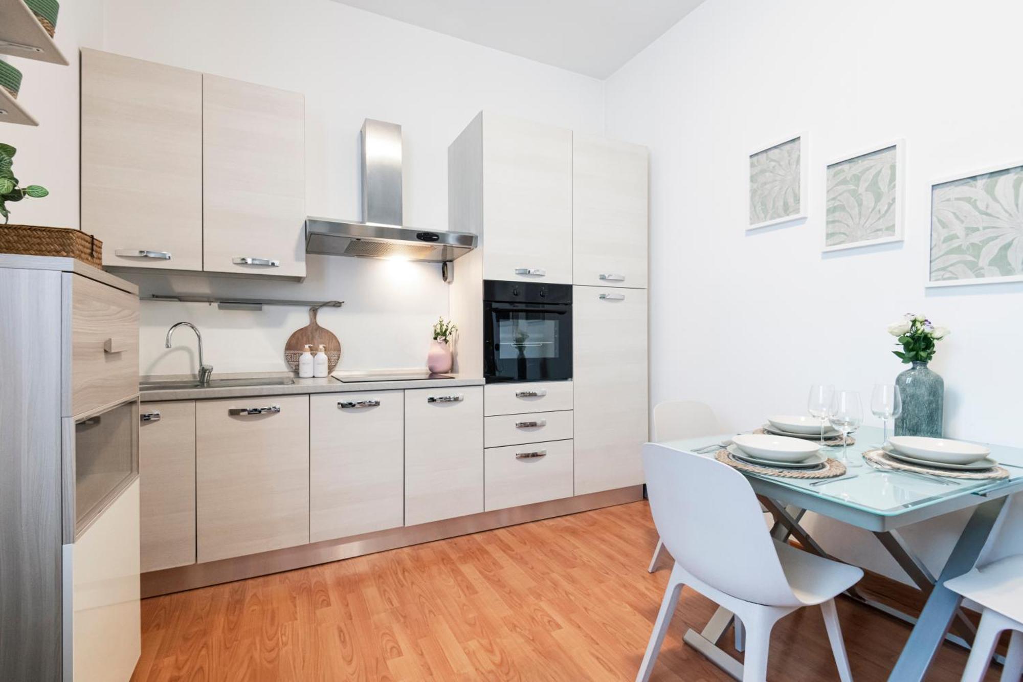 Cozy Apartament In Piazza 5 Giornate By Easylife Милан Экстерьер фото